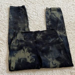 Lululemon diamond dye leggings crop length